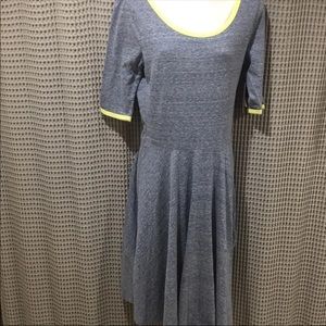 Lularoe Nicole M gray
New with tags